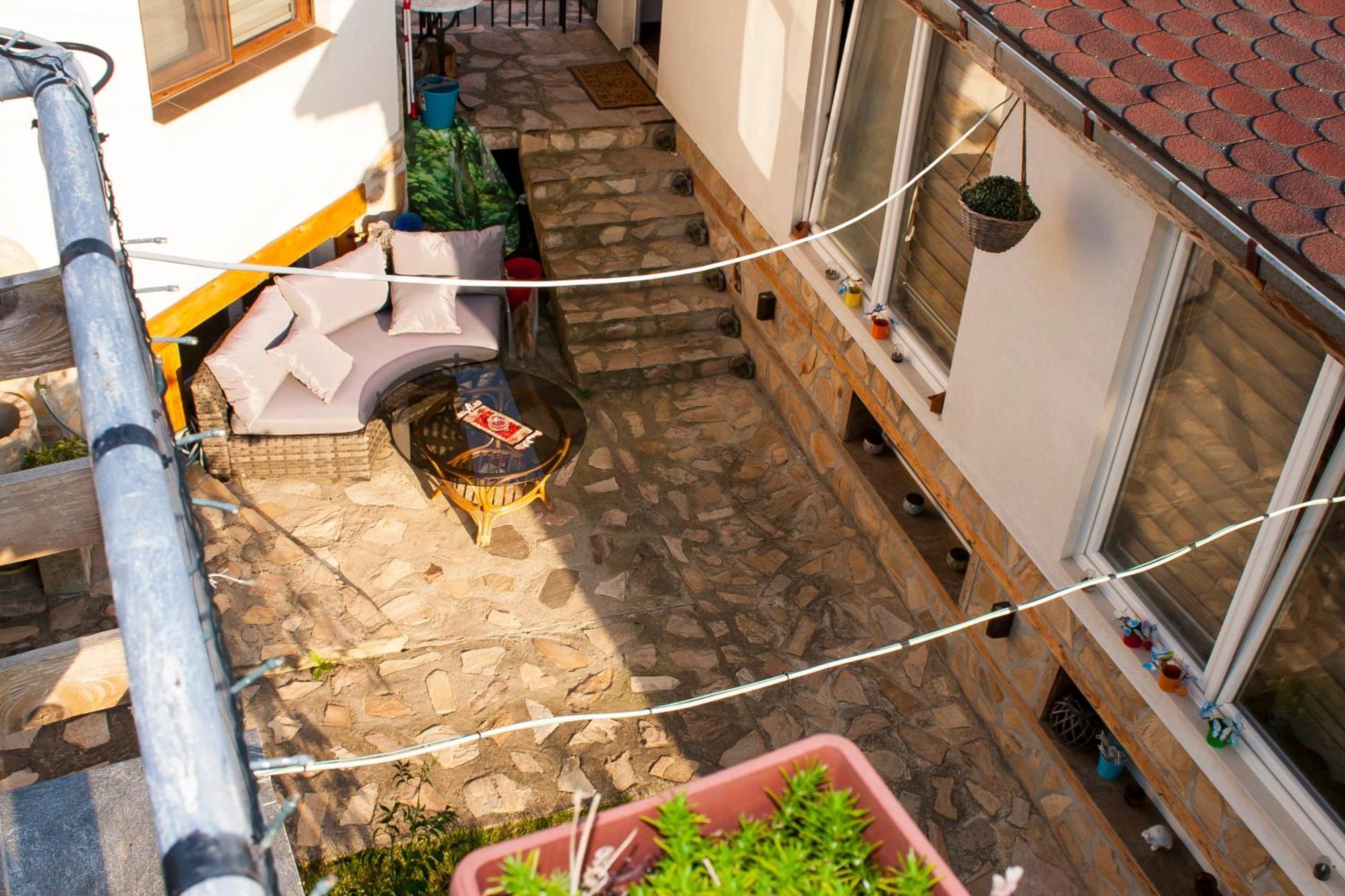 Ози 1 Допълнителна Къща За Гости Ovchartsi  Exterior foto